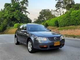 Volkswagen Jetta Trendline 2.0 Aut – 2011