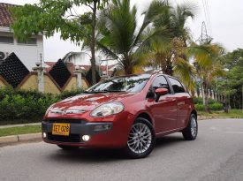 Fiat Punto versión full Essence 1.6cc – 2015