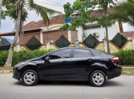 Ford Fiesta Sedán Mecánico – 2015