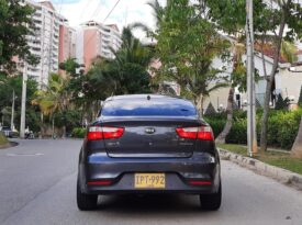 Kia Rio R Sedán Mec – 2017