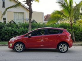 Ford Fiesta HB Mecánico full equipo – 2012