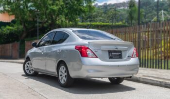 Nissan Versa Advance AT – 2015 lleno