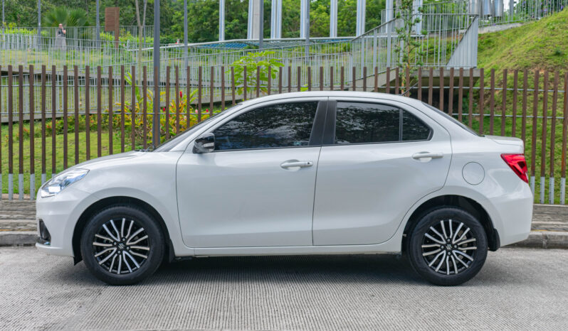 Suzuki Swift Dzire (Sedán) Automático Blanco – 2022 lleno