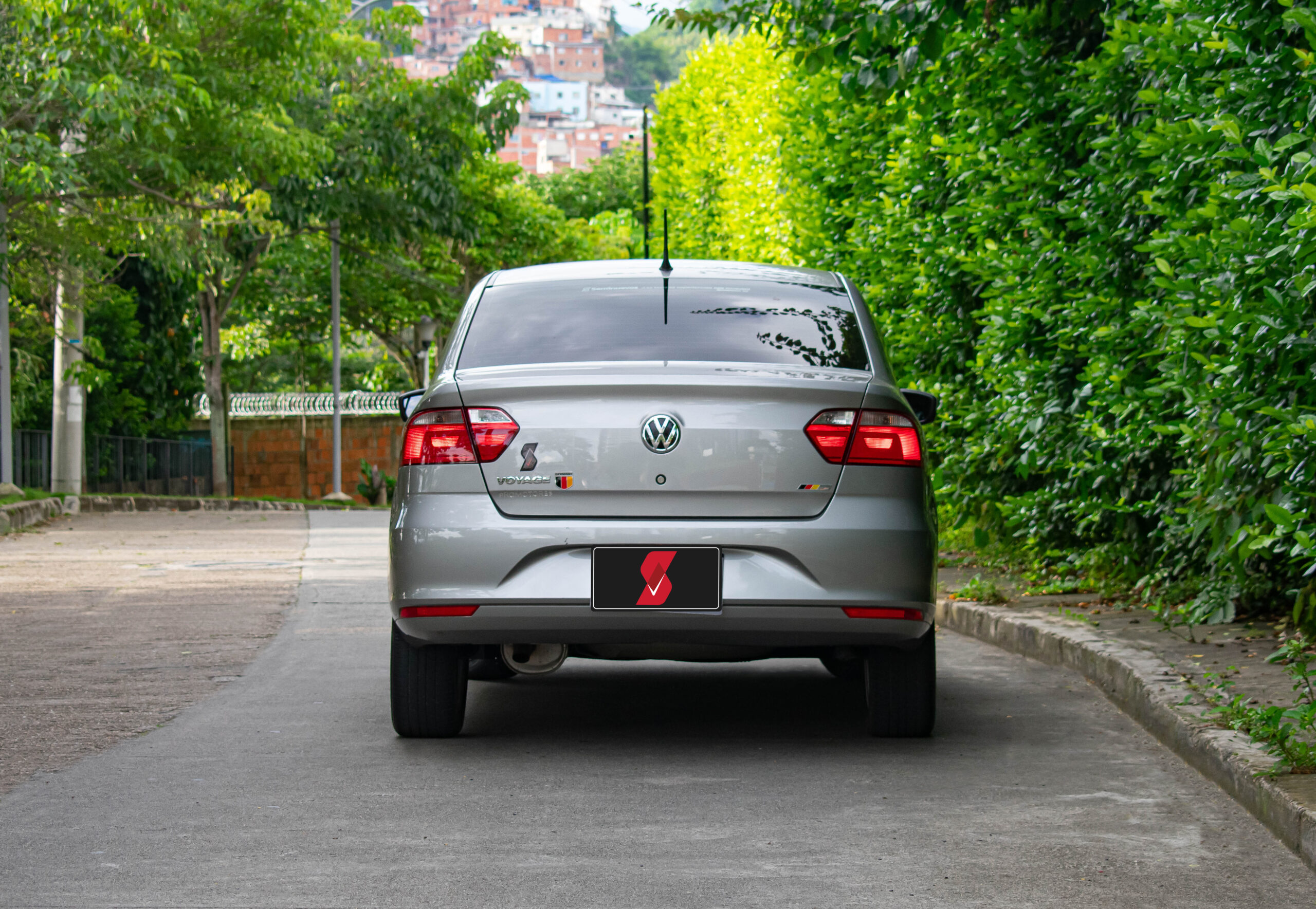 Volkswagen Voyage (Gol sedán) Comfortline Mecánico – 2019