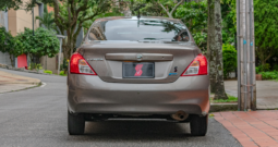 Nissan Versa Sense Automático – 2012