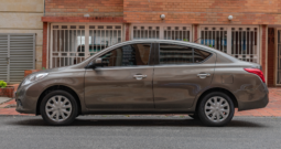 Nissan Versa Sense Automático – 2012