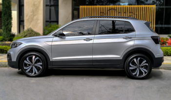 Volkswagen T-Cross Trendline (con Sunroof) – 2022 lleno