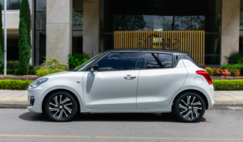 Suzuki Swift Hibrido Autorecargable – 2022 lleno