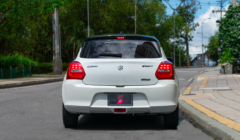 Suzuki Swift Hibrido Autorecargable – 2022 lleno