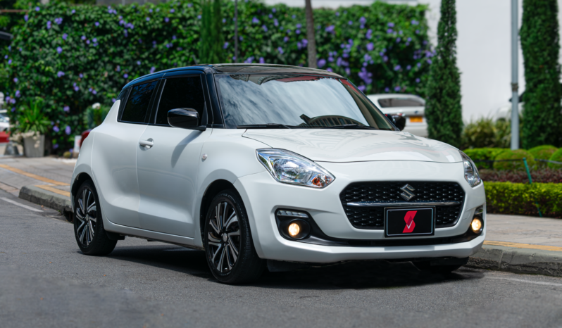 Suzuki Swift Hibrido Autorecargable – 2022 lleno