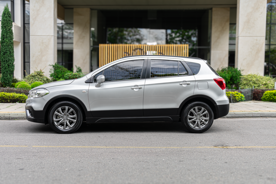 Suzuki S-Cross 4×2 Automática – 2022